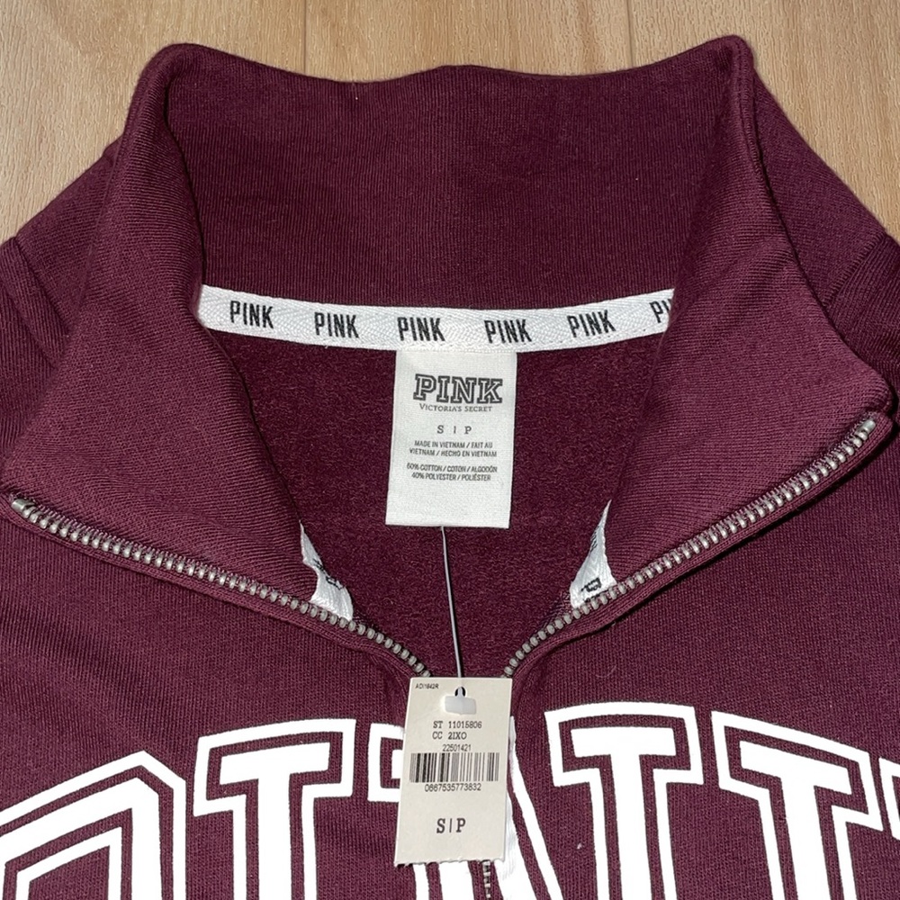 *NWT* Pink by Victoria’s Secret zip up sweater - Picture 2 of 4